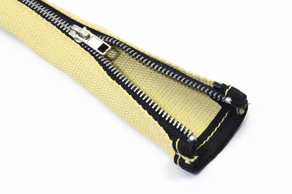 EV充電の安全性向上を目的とした切断防止ケーブル保護ソリューションを開発